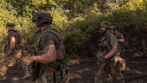 Ukraine War Map Shows Russian Advances Toward Critical City .